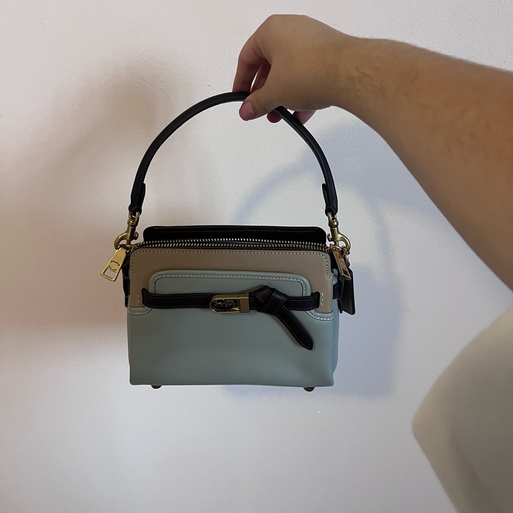 NWT Coach Tate 18 crossbody bad